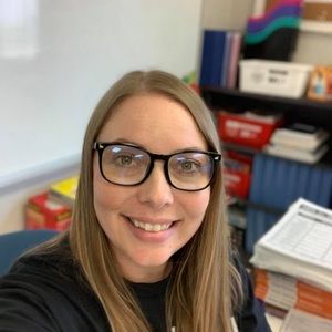 Meet your Posher, Laurel